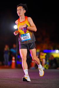 BIB: 41423
                            <button type="button" onclick="openModal(21524484)" class="btn btn-primary btn-sm float-right btn-popup" data-toggle="modal" data-target=".modal-high-quality">
                        <i class="fas fa-shopping-cart"></i> Add to Cart
                    </button>
                                            <button type="button" onclick="isThisMe(21524484, true)" class="btn btn-success btn-sm float-right btn-popup btn-isme hidden" data-toggle="tooltip" data-placement="bottom" title="นี่คือรูปของคุณใช่ไหม คลิกที่นี่เพื่อเอาเข้าอัลบั้ม">
                        <i class="fas fa-plus"></i> Add to album
                    </button>
                    <button type="button" onclick="isThisMe(21524484, false)" class="btn btn-warning btn-sm float-right btn-popup btn-isnotme hidden">
                        <i class="fas fa-ban"></i> Remove from album
                    </button>